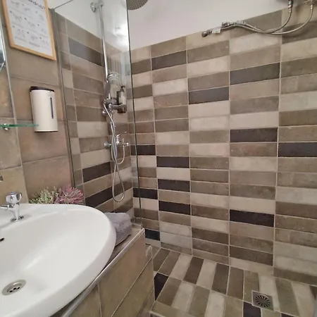 Elias Apartamento Atenas